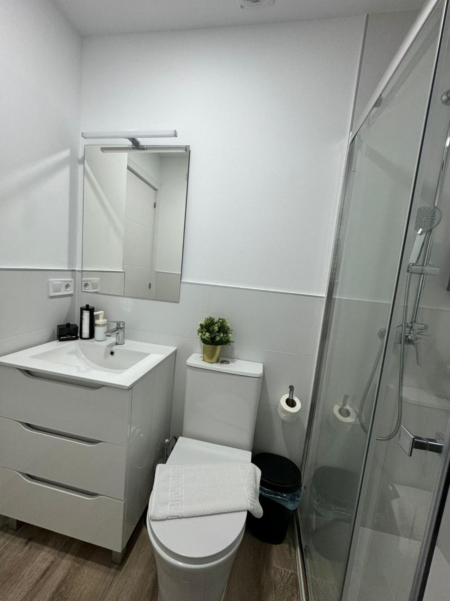 Apartamentos Madrid Connection - Universidad By Oshun Apartments Exterior photo