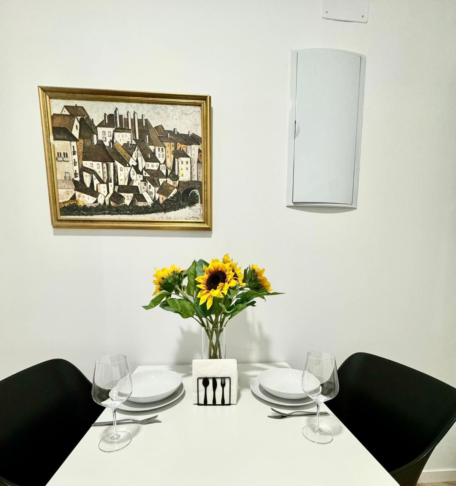 Apartamentos Madrid Connection - Universidad By Oshun Apartments Exterior photo