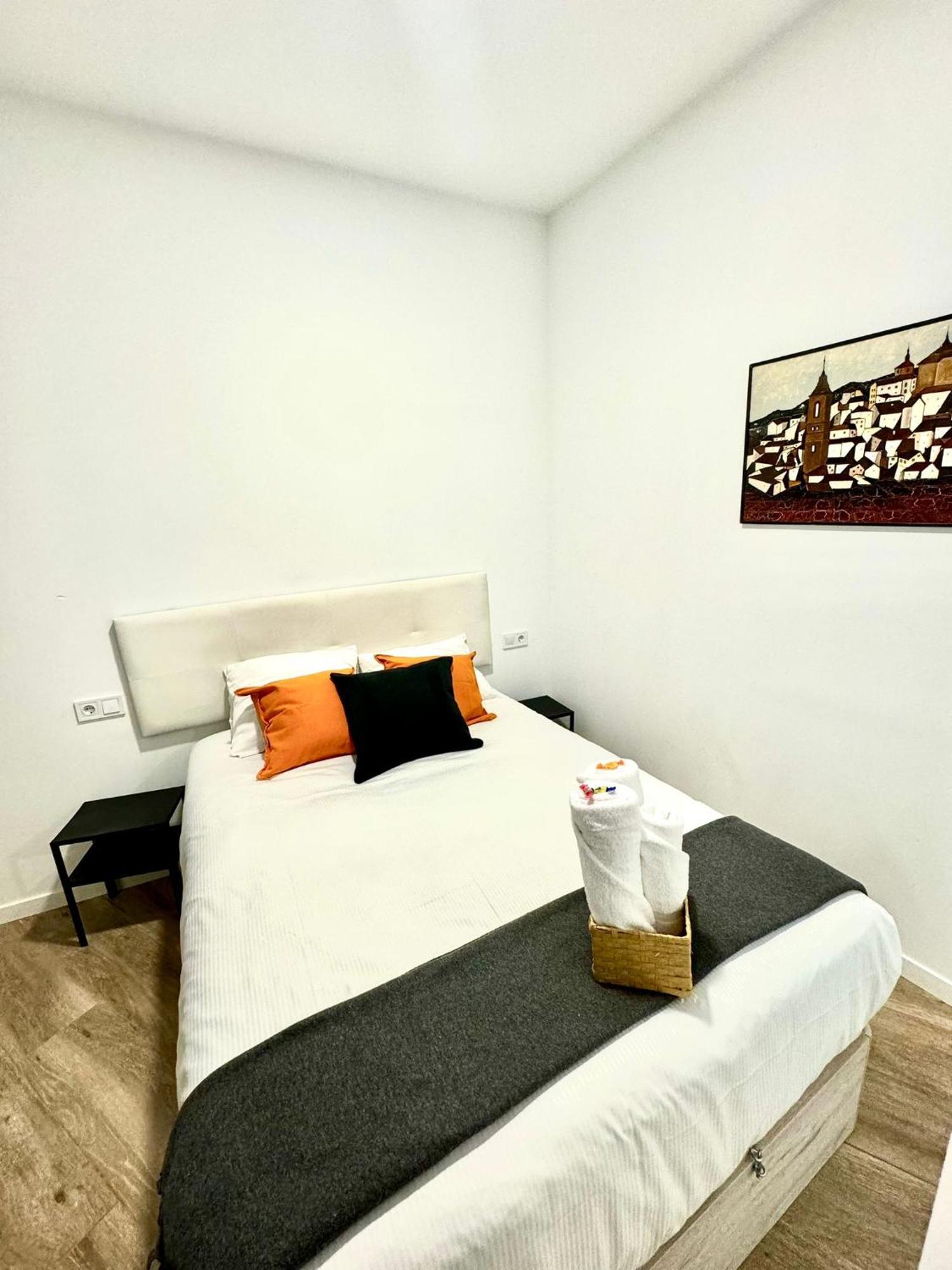 Apartamentos Madrid Connection - Universidad By Oshun Apartments Exterior photo