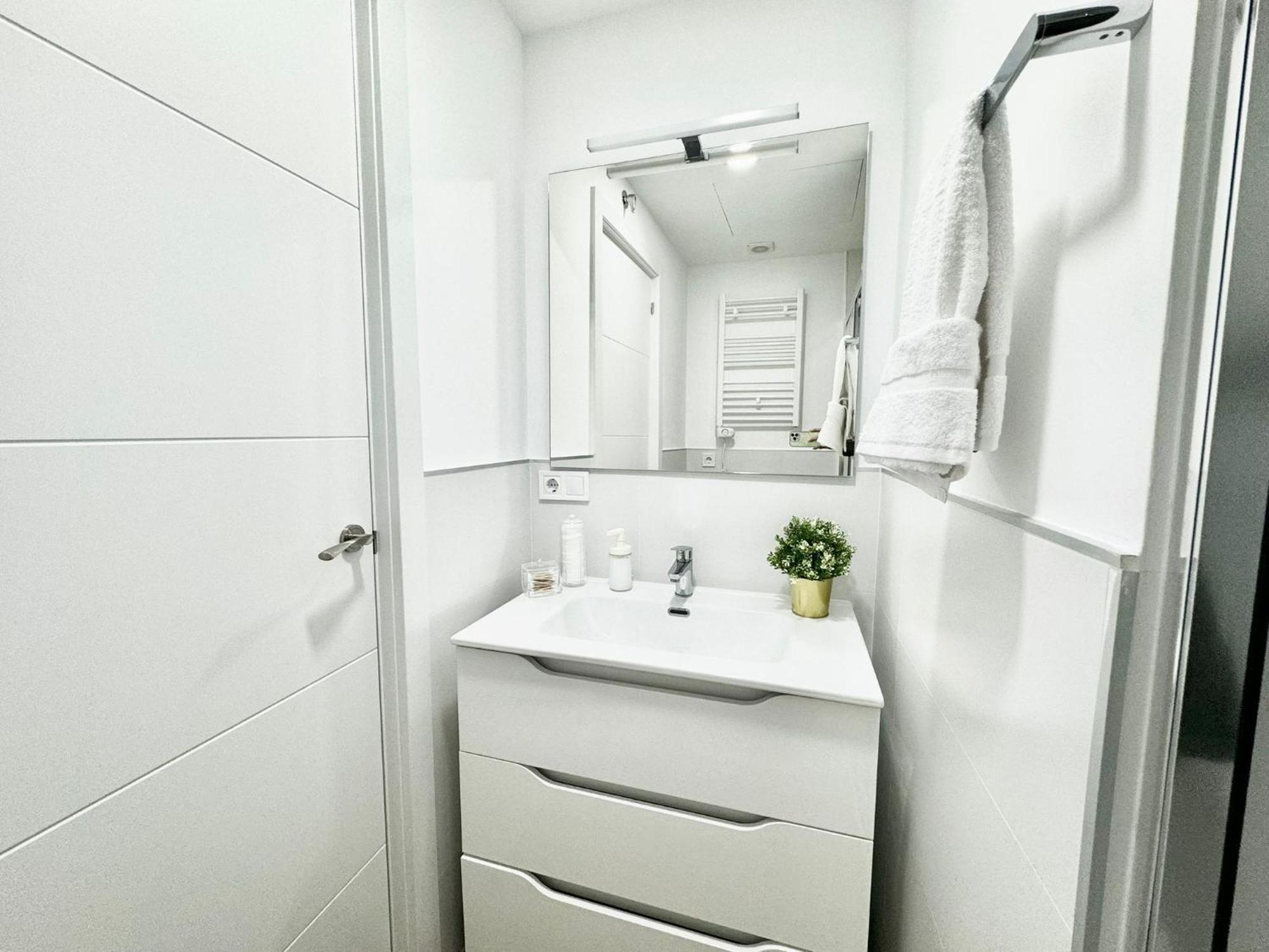 Apartamentos Madrid Connection - Universidad By Oshun Apartments Exterior photo