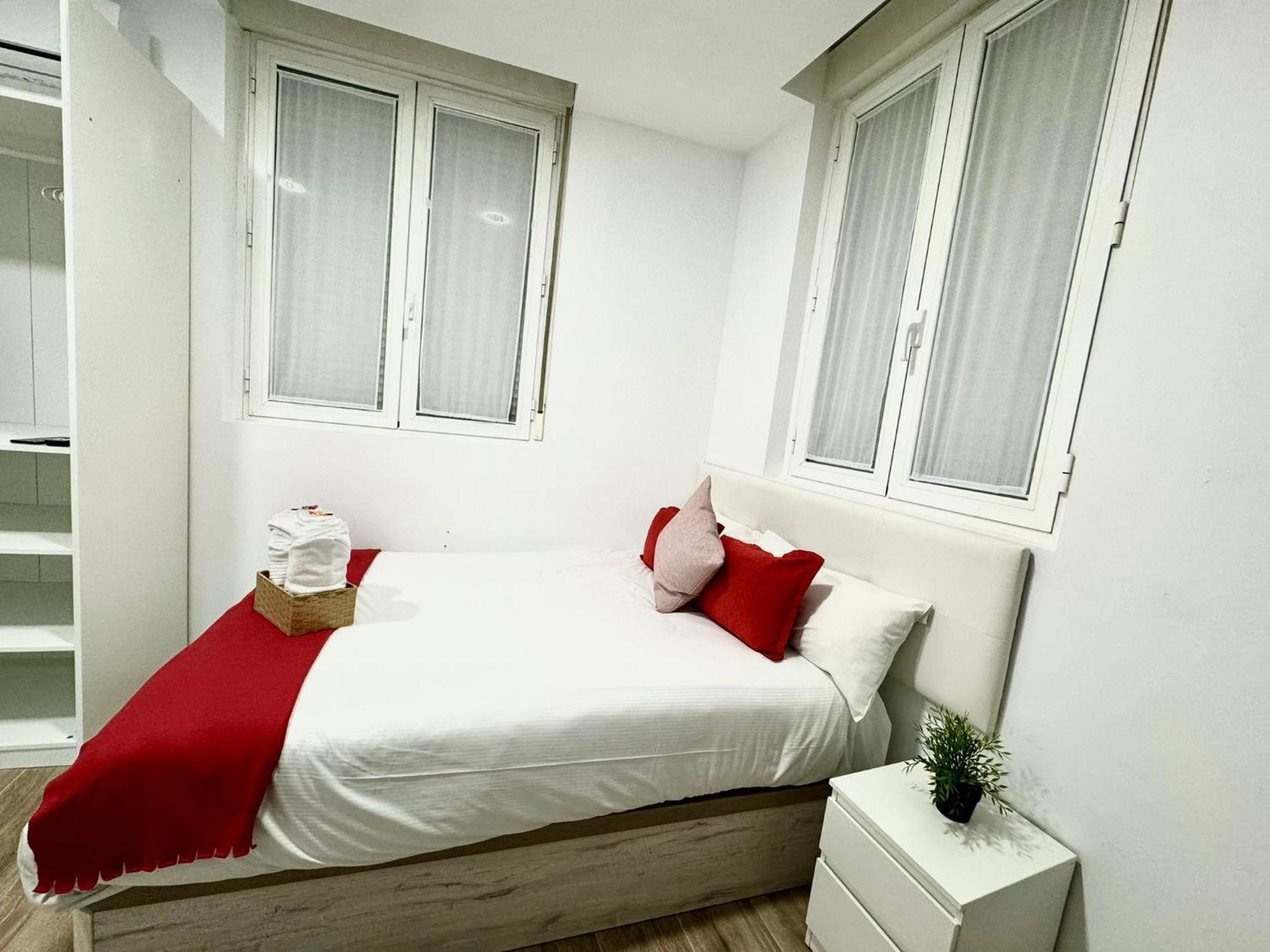 Apartamentos Madrid Connection - Universidad By Oshun Apartments Exterior photo